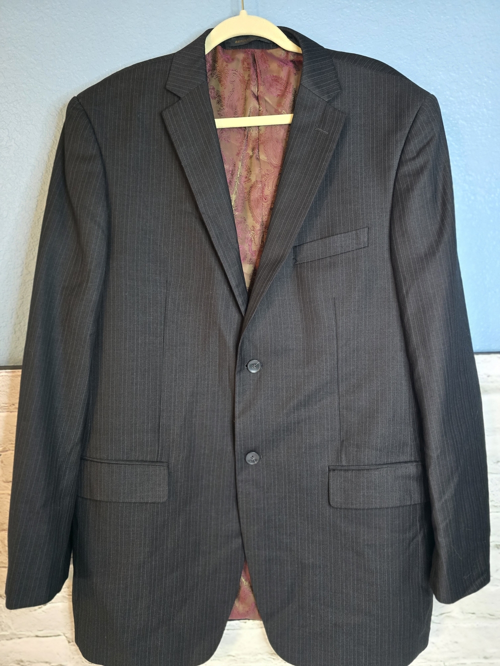 Men's Porto Super 160's Extra Fine Charcoal Pinstripe Two-Button Blazer Sz 44R
